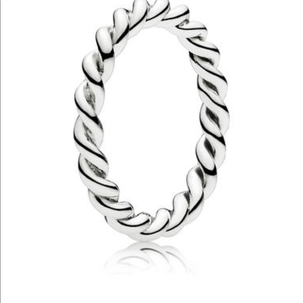 Intertwined Pandora Ring